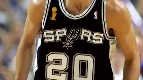 2005年总决赛球员数据有多恐怖？邓肯20.6+14.1背后的攻防绞杀战