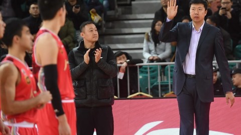 三晋猛狮主场发威，送八一南昌十四连败