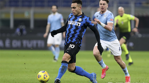 国米vs拉齐奥意甲对决：冠军冲刺遇上杯赛英雄，比分预测谁将笑傲？