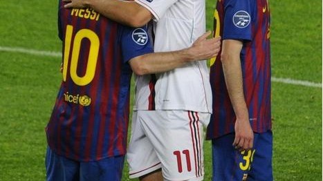 巴萨VS利物浦！残阵对决+核心伤停，欧冠生死局谁能破？